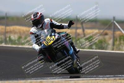 media/Jun-07-2025-TrackDaz (Sat) [[4413525952]]/B Group/220pm (Turn 9)/